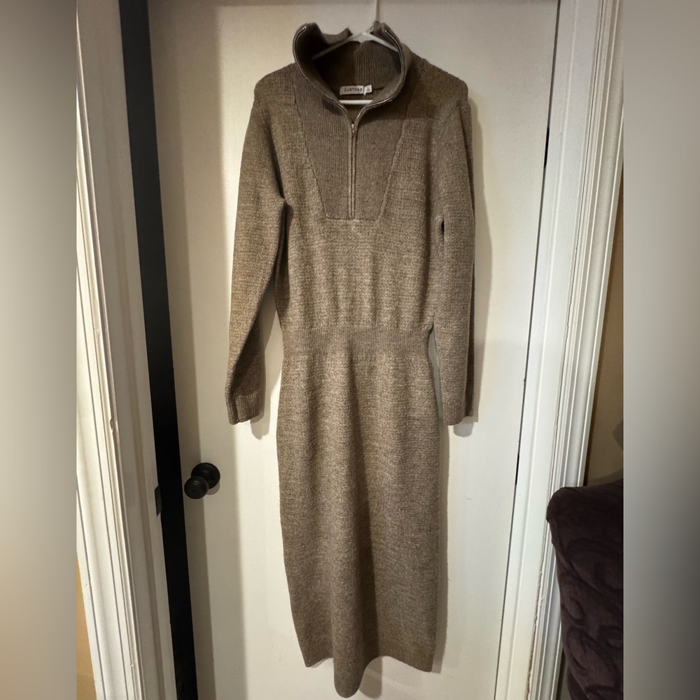JUSTFAB - Women’s Brown Long Sleeve Knit Dress- Size Large